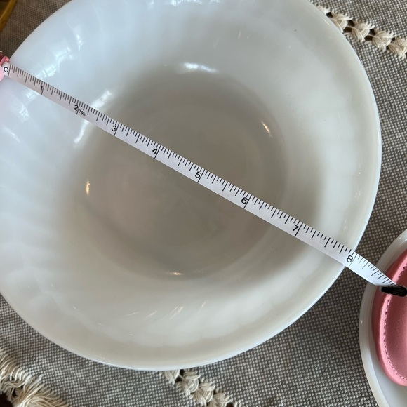 Pyrex Fire King bowl set, white, EUC, see photos. - Picture 2 of 5